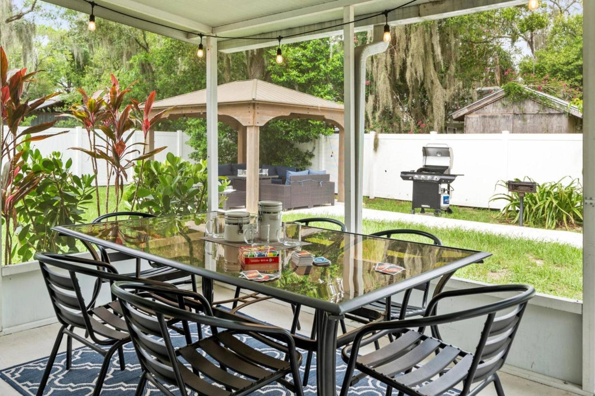 Adventure Awaits In Tampa Bay With Beautiful Decor 4Br With Backyard Oasis Near Busch Gardens & Adventure Island Villa Esterno foto